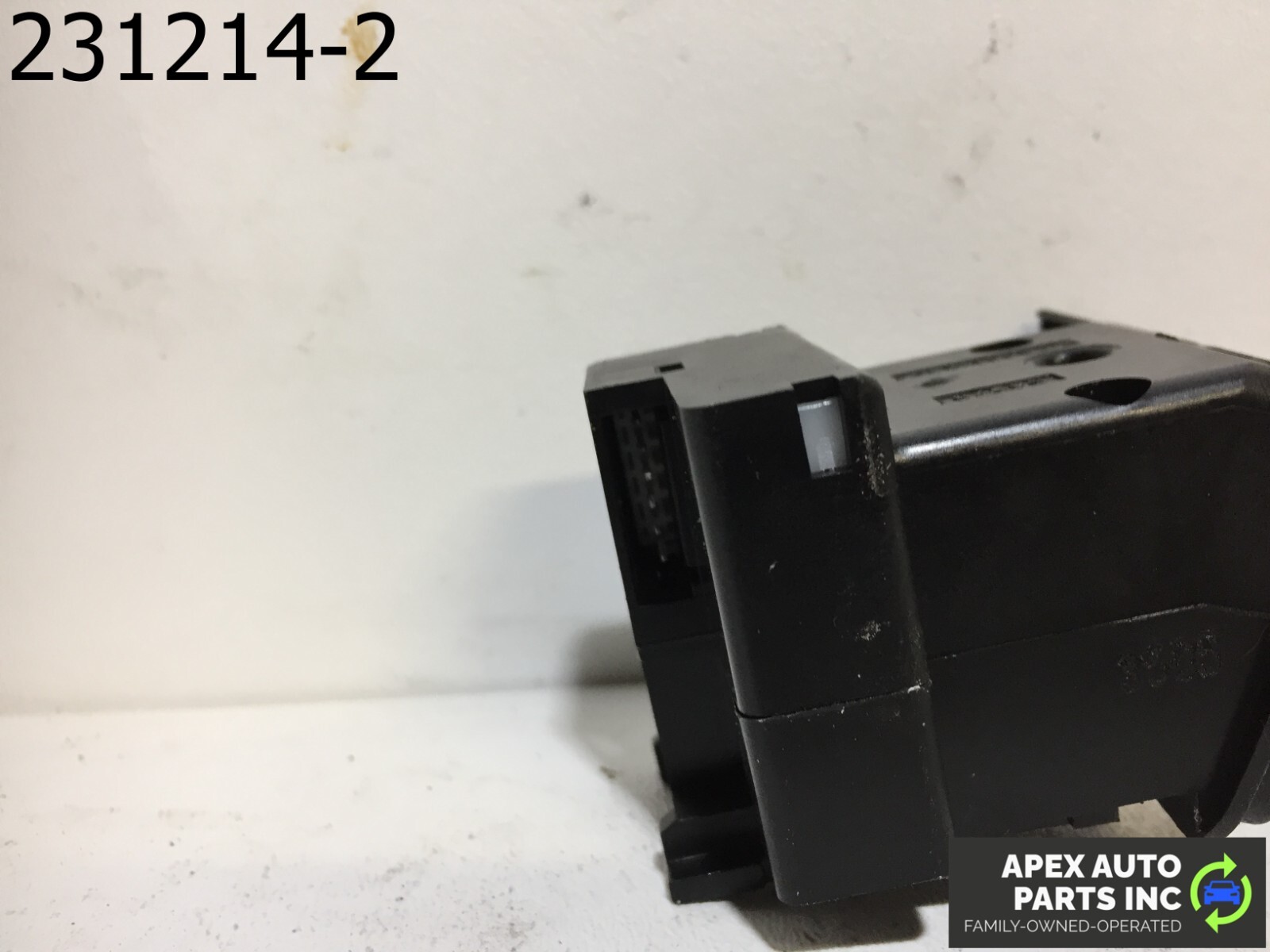 OEM BMW X5 2006 Steering wheel Column Lever Level Adjuster Switch Button - Image 8