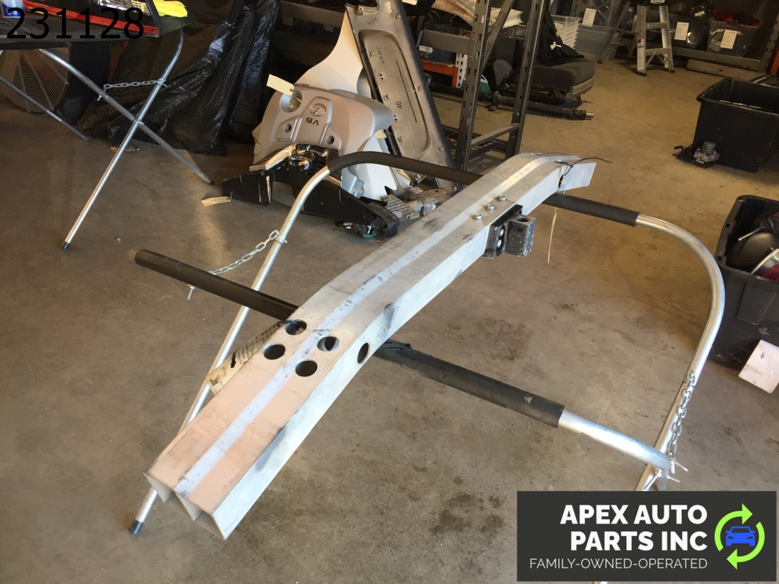 OEM Infiniti M35 2010 FRONT BUMPER IMPACT REINFORCEMENT BAR REBAR - Image 4