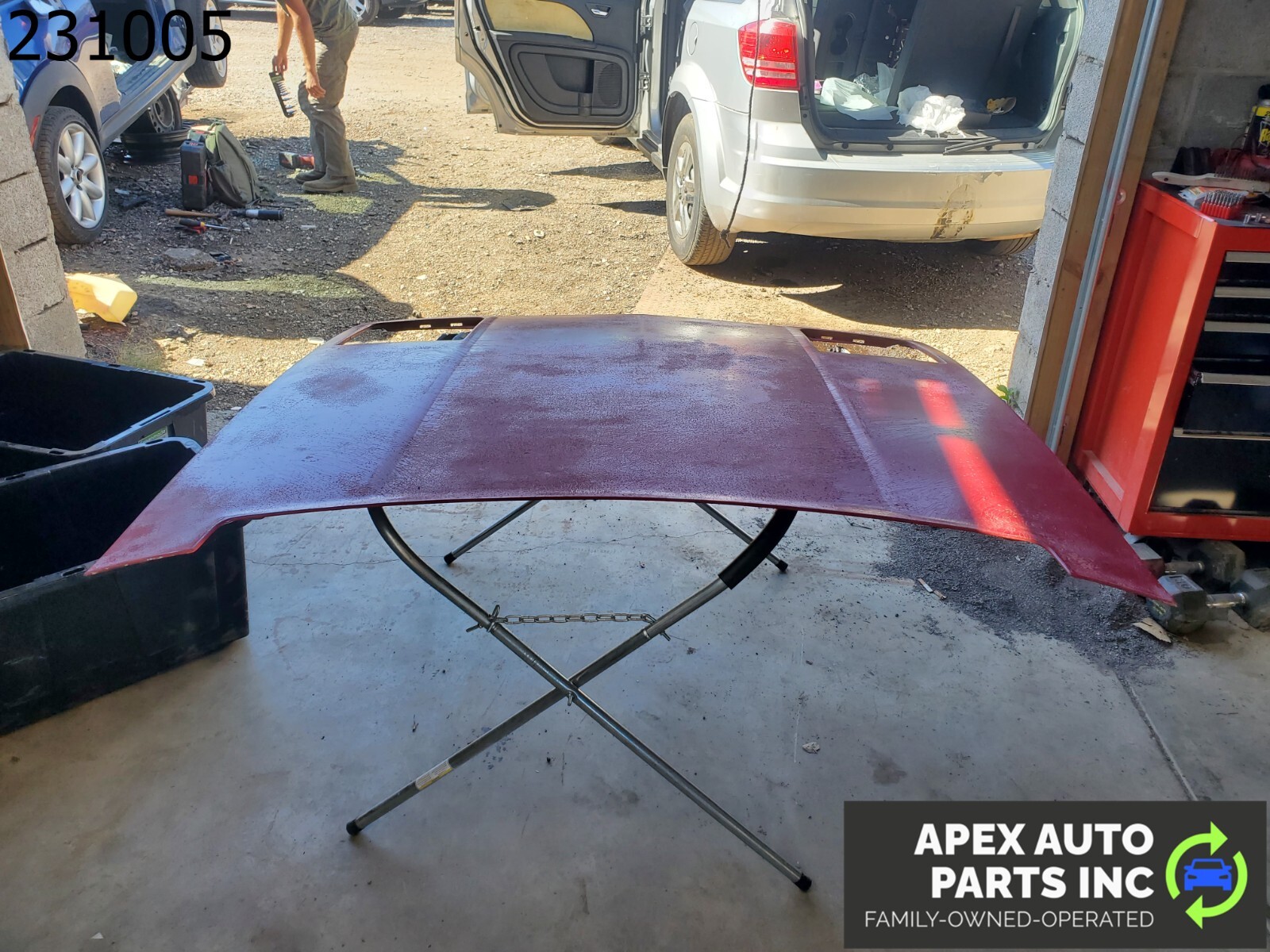 OEM Pontiac Fiero 1985 FRONT HOOD PANEL BONNET BRIGHT RED PAINT CODE 8774 - Image 6