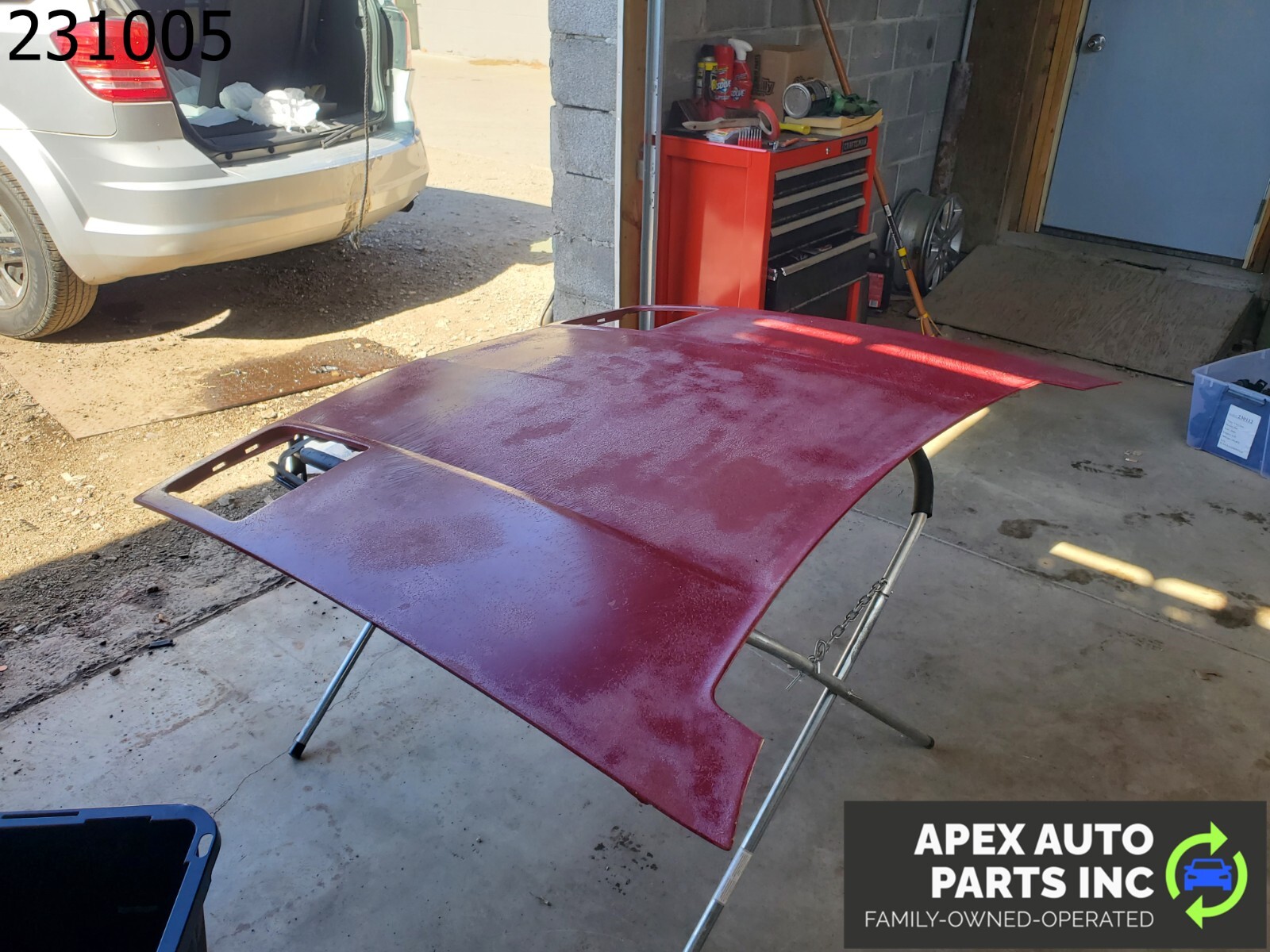 OEM Pontiac Fiero 1985 FRONT HOOD PANEL BONNET BRIGHT RED PAINT CODE 8774 - Image 7