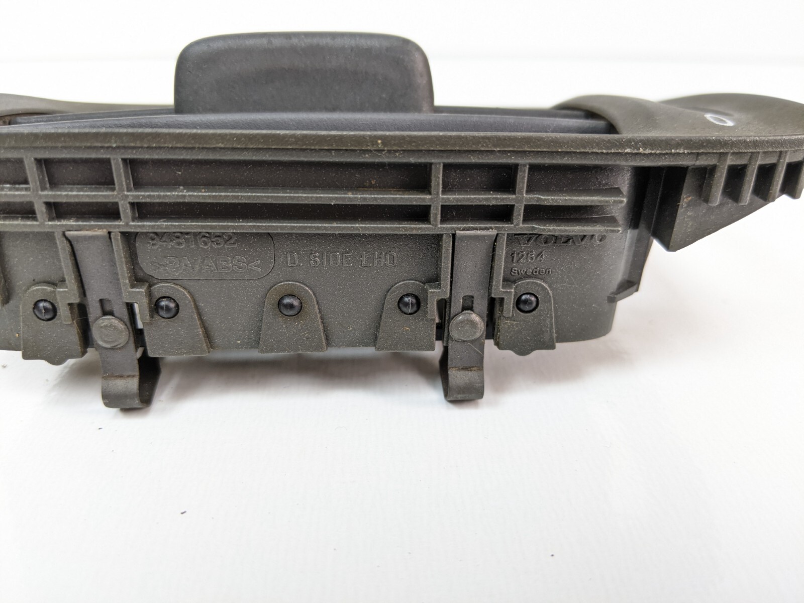 OEM Volvo S70 V70 V70 XC 2000 Dashboard Side Air Vent Grill Trim 9481652 - Image 9