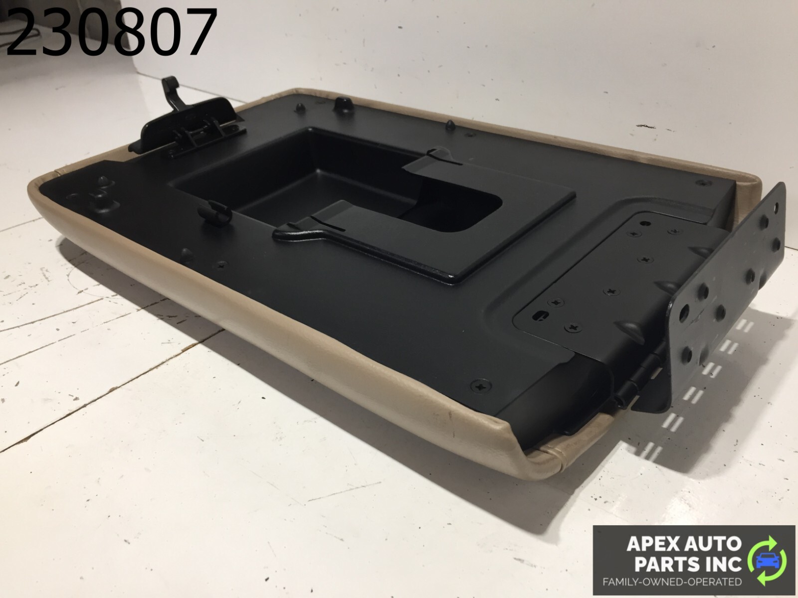 03 04 05 06 FORD EXPEDITION CONSOLE LID ARMREST ARM REST TAN 11-1/2''X 18-1/4'' - Image 7