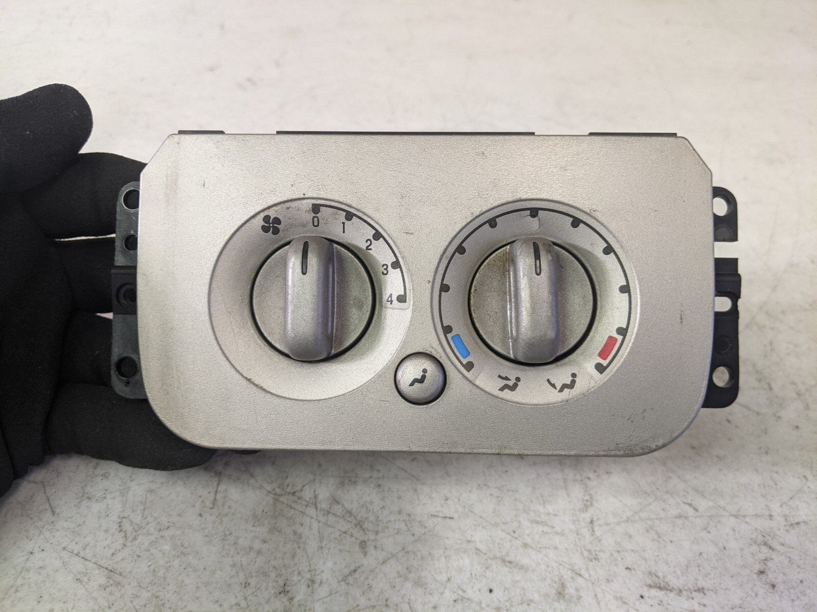 03 04 05 06 OEM Lincoln Navigator Ac Heater Rear Climate Control 2l7h-19d838-bf