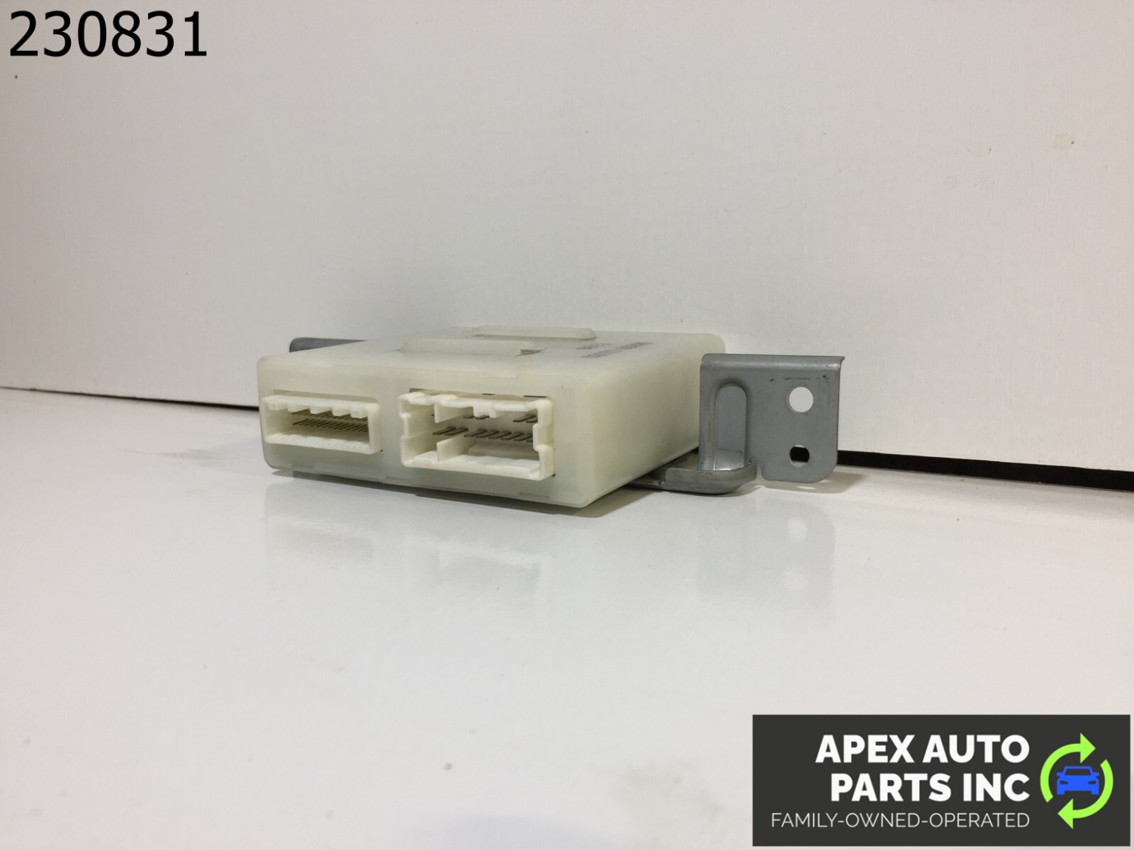 2003-2008 INFINITI FX35 FX45 DRIVER DRIVING POSITION CONTROL MODULE OEM - Image 7