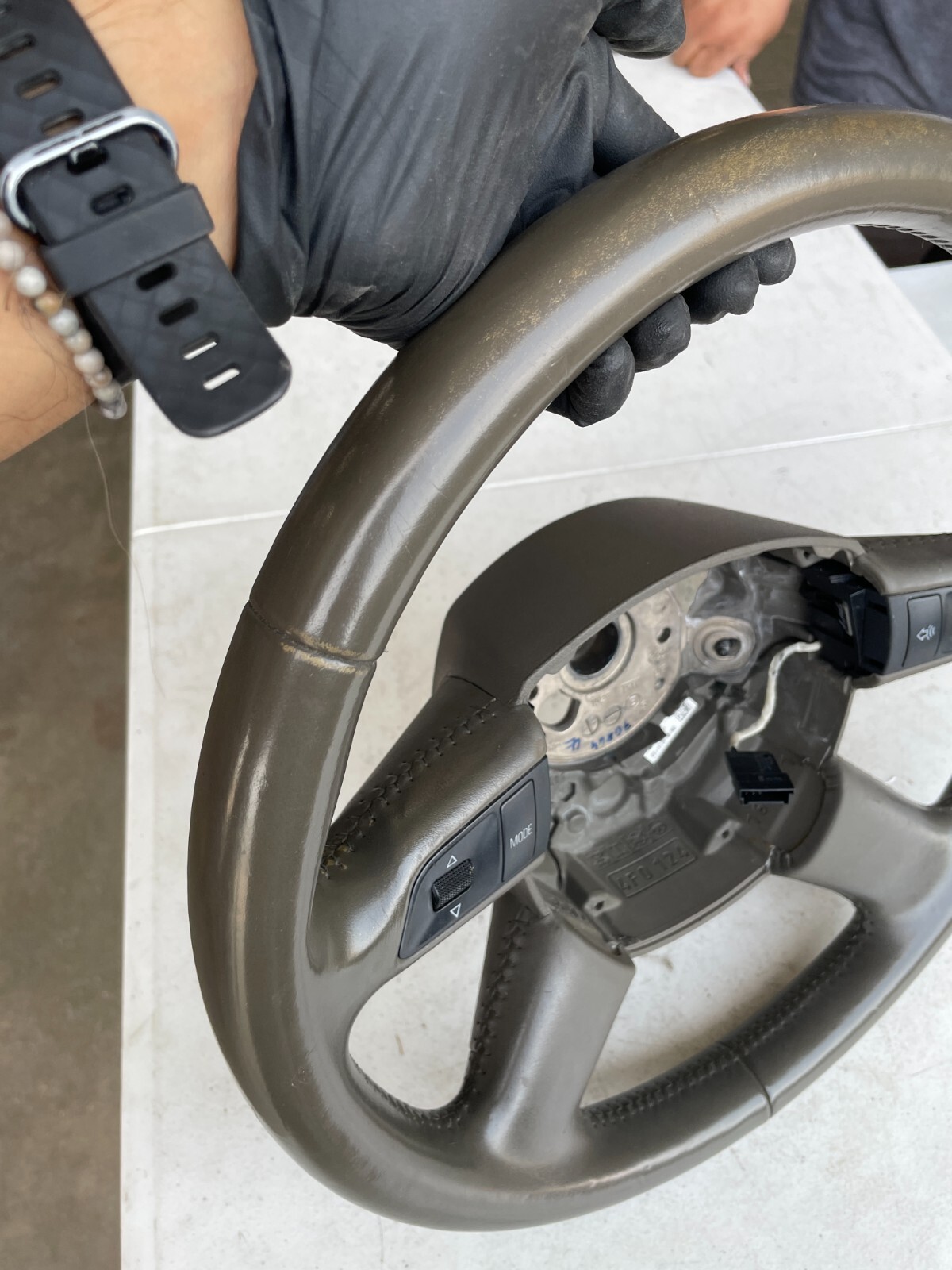 2005 2006 2007 2008 Fits Audi A6 Tan Steering Wheel 4-Spoke Oem 4F0419091AH - Image 4