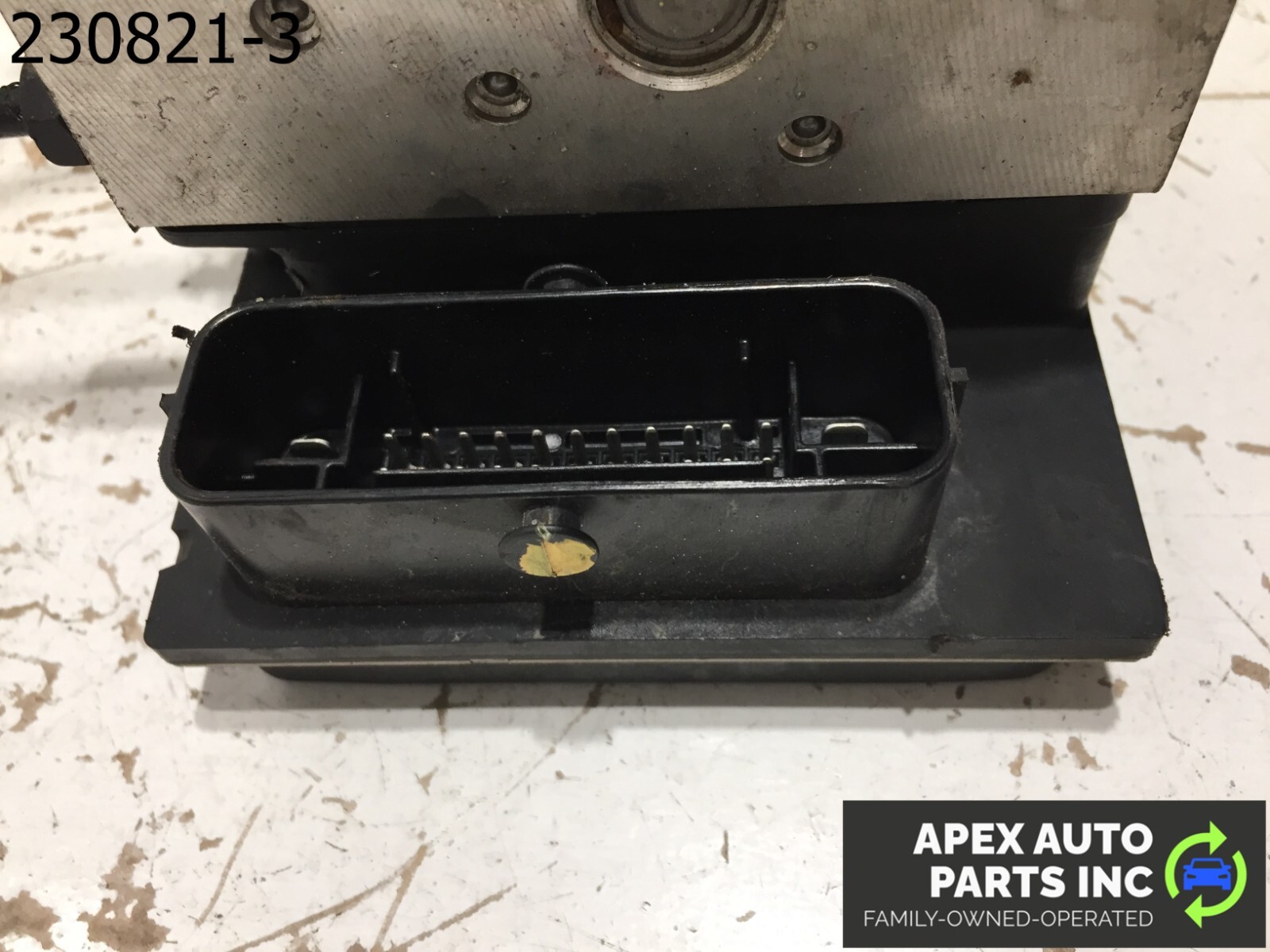 2011-2012 HYUNDAI SONATA ABS ANTI BRAKING MODULE 58920-30500 - Image 9
