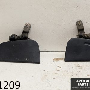 87-90 Nissan Pulsar Left Right Driver Passenger Side Outer Pull Door Handle Set