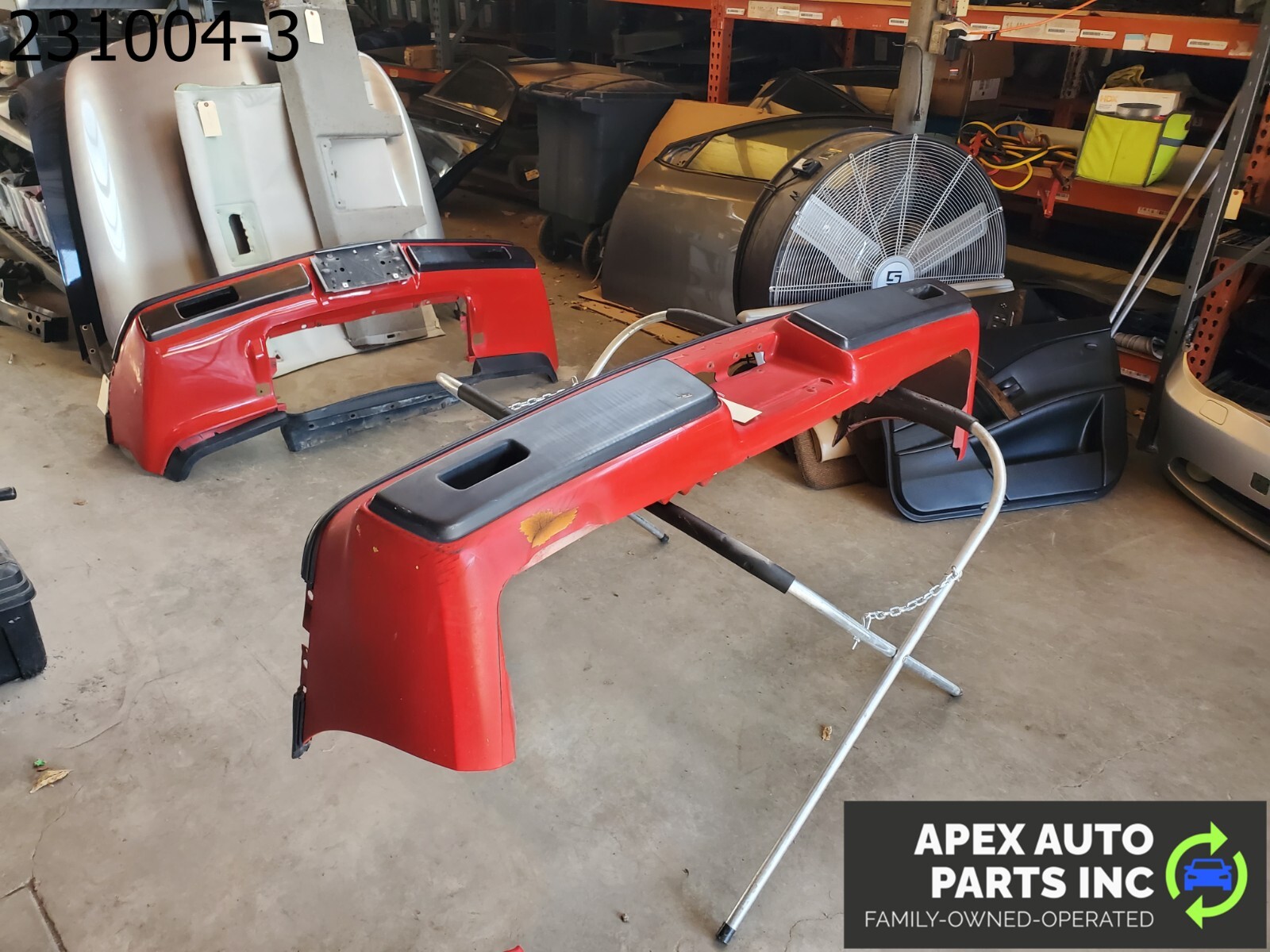 *LOCAL PICKUP* OEM 1984 Pontiac Fiero RED REAR COVER Bumper Assembly - Image 7