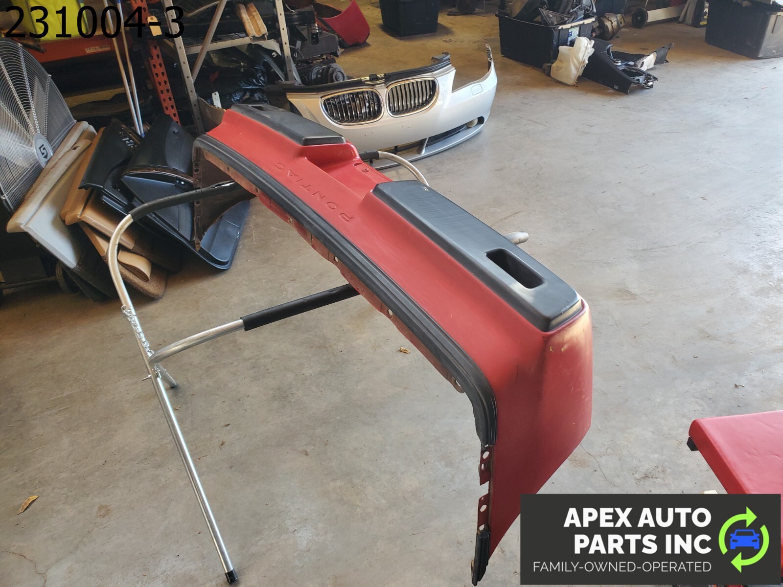 *LOCAL PICKUP* OEM 1984 Pontiac Fiero RED REAR COVER Bumper Assembly