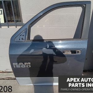 *NO SHIPPING* OEM 2015 Dodge Ram 1500 3.0L DOOR FRONT LEFT