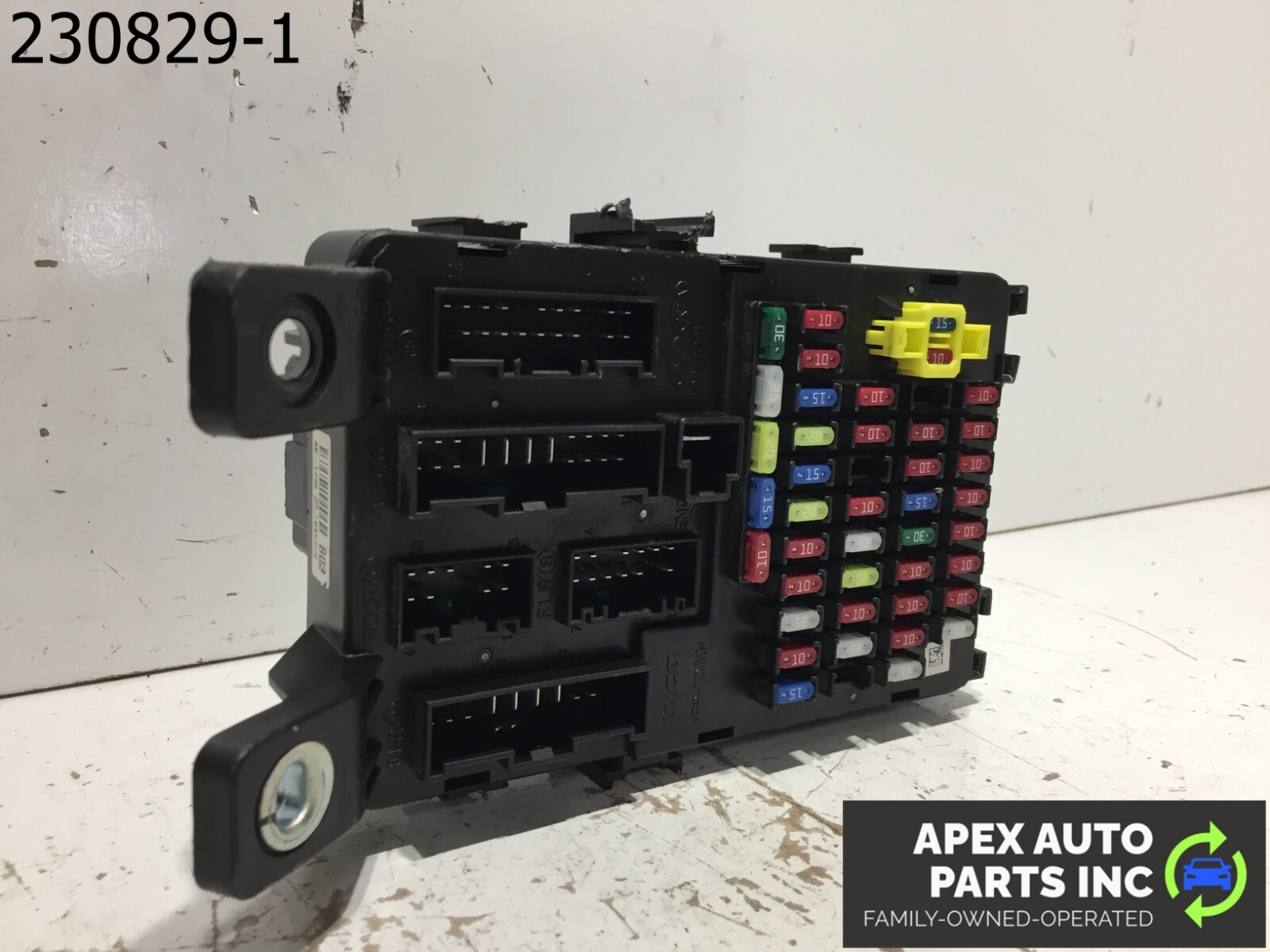 OEM 06-11 Hyundai ACCENT Fuse Box Engine Compartment Fits 337046 - Image 6