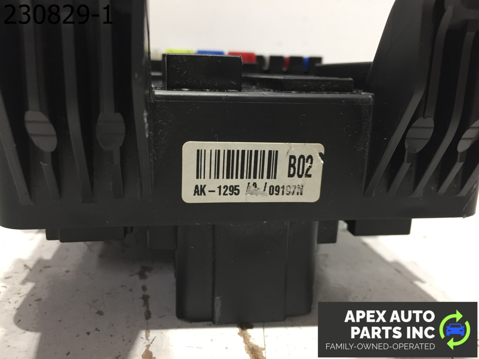 OEM 06-11 Hyundai ACCENT Fuse Box Engine Compartment Fits 337046 - Image 8
