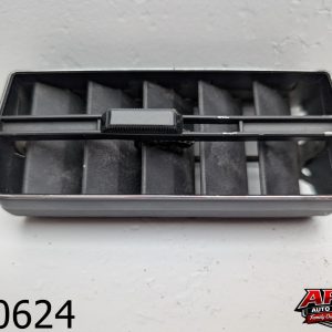 OEM 1989 Mercedes 300SEL 3.0L Front Dash Air Vent