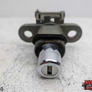 OEM 1994 BMW 318i 318iC 1.8L Trunk Cylinder Lock