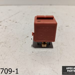 OEM 1997-2001 BMW 528i 2.8L Relay Fuse