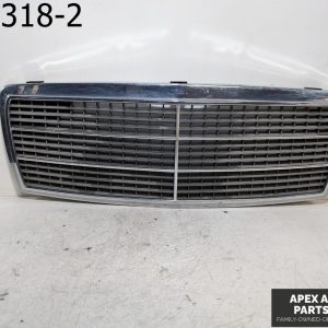 OEM 1997 Mercedes C230 Bumper Grill Front Center With Chrome Grey Colour