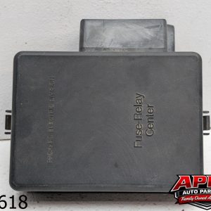 OEM 1998 Chevrolet GMT400 7.4L Engine Fuse Box Relay Cover Lid