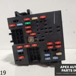 OEM 1999-2006 Chevrolet 3500 6.6L Fuse Box Cabin 10383308