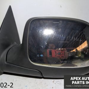 OEM 2001-2006 Chevrolet Silverado 6.0L DRIVER LEFT SIDE EXTERIOR MIRROR CHROME