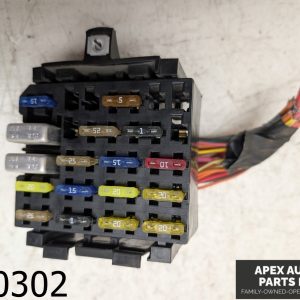 OEM 2002 Chevrolet Camaro 5.7L Front Under Dash Fuse Relay Box Module Unit