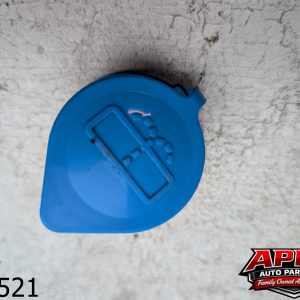 OEM 2002 Isuzu Trooper 3.5L Wiper Washer Fluid Cap