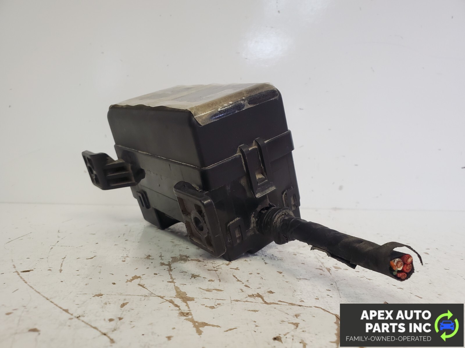 OEM 2003 04 05 2006 Kia Sorento Fuse Box Relay Module 91160-3E000 - Image 5