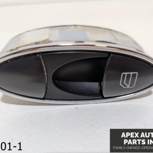 OEM 2003-2006 Mercedes E500 5.0L Front Right Side Window Control Switch