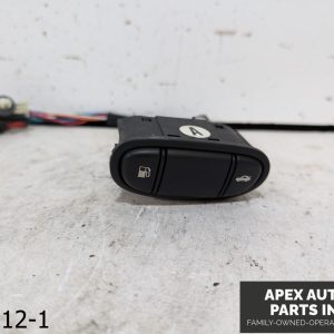 OEM 2003 Jaguar S-Type 4.2L Trunk Release Gas Filler Lid Open Switch Control