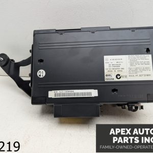 OEM 2003 Mercedes ML320 3.2L 6 Disc Disk CD Changer w/ Magazine