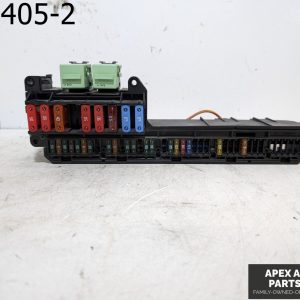 OEM 2004 BMW 525i 2.5L Power Distribution Fuse Box Unit