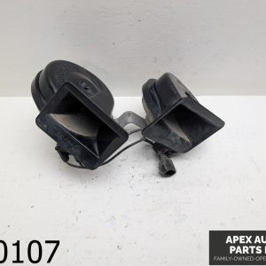 OEM 2004 Jaguar XJR 4.2L High & Low Tone Signal Horn Set of 2