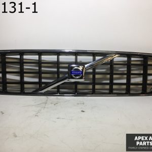 OEM 2004 Volvo XC90 Front Upper Grill Grille 3899M