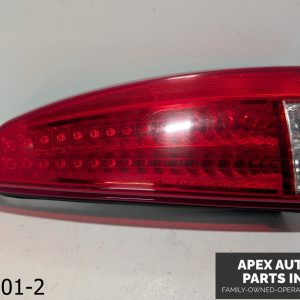 OEM 2005-2007 Cadillac DTS 4.6L RIGHT SIDE TAILLIGHT TAIL LIGHT LAMP LED