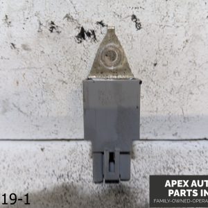 OEM 2005 - 2009 Toyota Prius LIFT GATE Radio Noise Filter Condenser SENSOR OEM