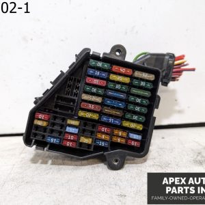 OEM 2005 Audi A4 2L ENGINE FUSE RELAY JUNCTION DISTRIBUTION BOX MODULE
