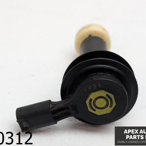 OEM 2005 BMW 745Li 4.4L Brake Fluid Cap