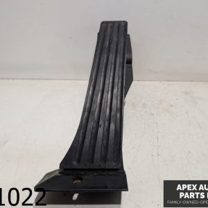 OEM 2005 BMW 745i 4.4L GAS ACCELERATION PEDAL