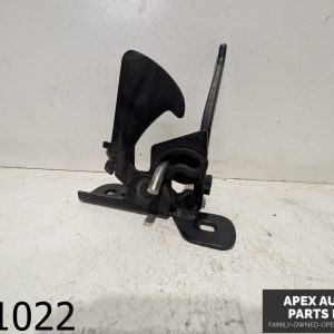 OEM 2005 BMW 745i 4.4L HOOD SAFETY CATCH LATCH LOCK RELEASE