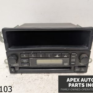 OEM 2005 Honda Element 2.4L Radio
