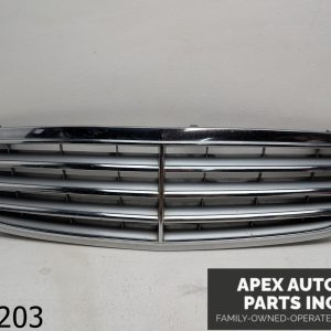 OEM 2005 Mercedes C240 2.6L Hood Radiator Grille Grill Chrome