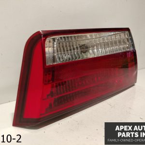 OEM 2006-2010 Hyundai Sonata 3.3L Left LH Driver Side Inner Tail Light