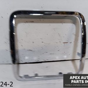 OEM 2006-2010 Jeep Commander 3.7L Shifter Trim Front Center Console Bezel Cover