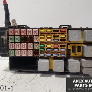 OEM 2006-2010 Mercury Mountaineer 4.0L Engine Fuse Box