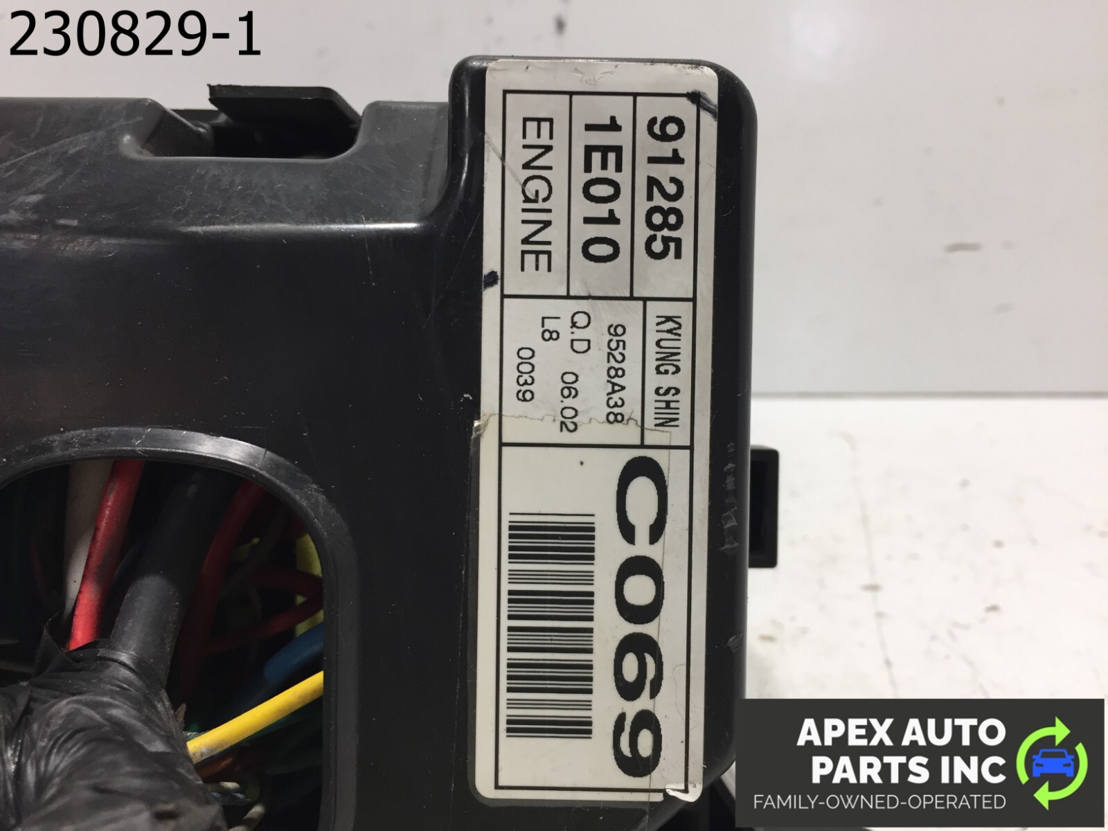 OEM 2006-2011 Hyundai Accent Fusebox Fuse Box Relay Module - Image 8