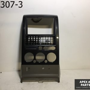 OEM 2006 Ford Explorer BEZEL BLACK CARBON FIBER CENTER RADIO DASH VENT TRIM