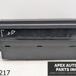 OEM 2006 Land Range Rover 4.4L Fuse Box Engine