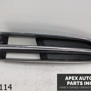 OEM 2006 Subaru Tribeca 3.0L RIGHT PASSENGER LOWER FRONT BUMPER GRILLE