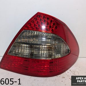 OEM 2007-2009 Mercedes E350 3.5L Rear Right Side Tail Light Lamp