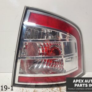 OEM 2007-2010 Ford Edge 3.5L Right Passenger Side Rear Tail Light 7T4Z13405B