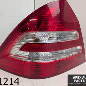 OEM 2007 Mercedes C280 3.0L Left Rear Driver Taillight